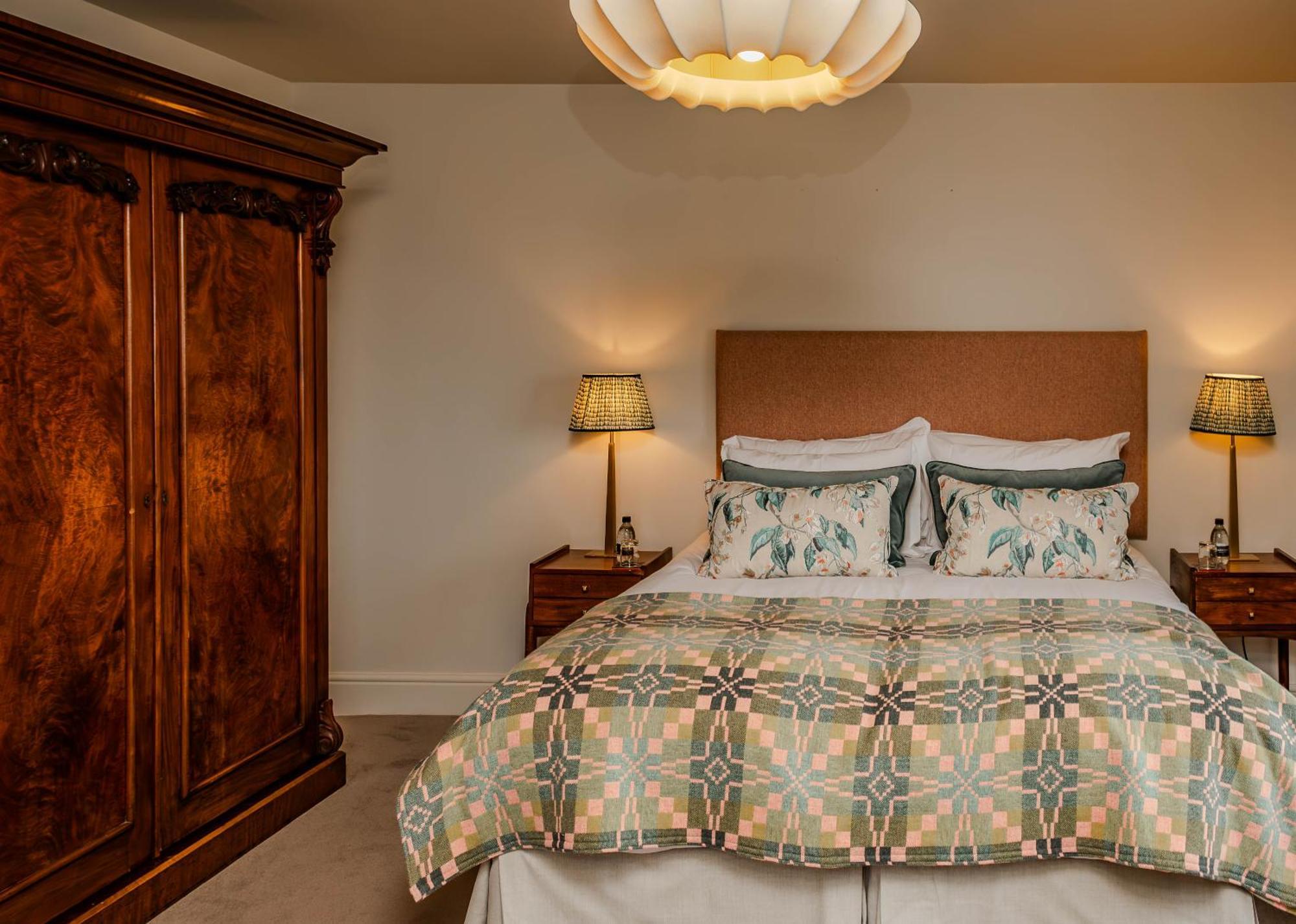 Hotel Victoria Robin Hood's Bay Exterior foto
